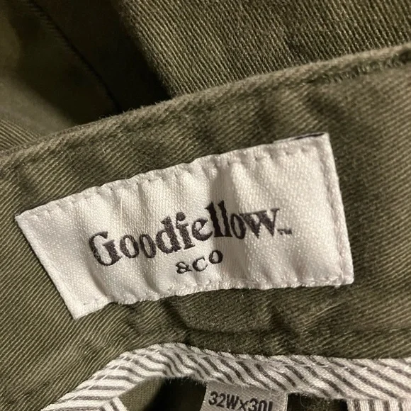 GOODFELLOW & CO Men's Paris Green Athletic-Fit Hennepin Chino Pants SZ 33 - Picture 4 of 6